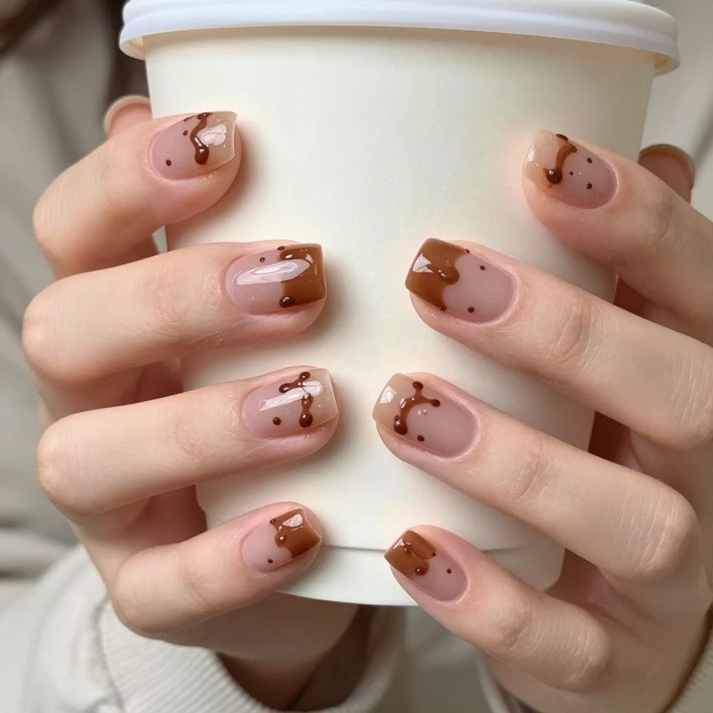 Brown nails idea 9