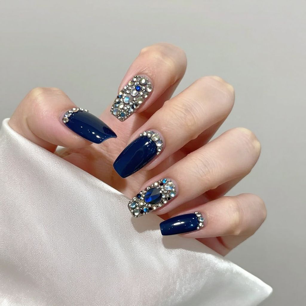 Elegant 4Th Of July nail idea 5