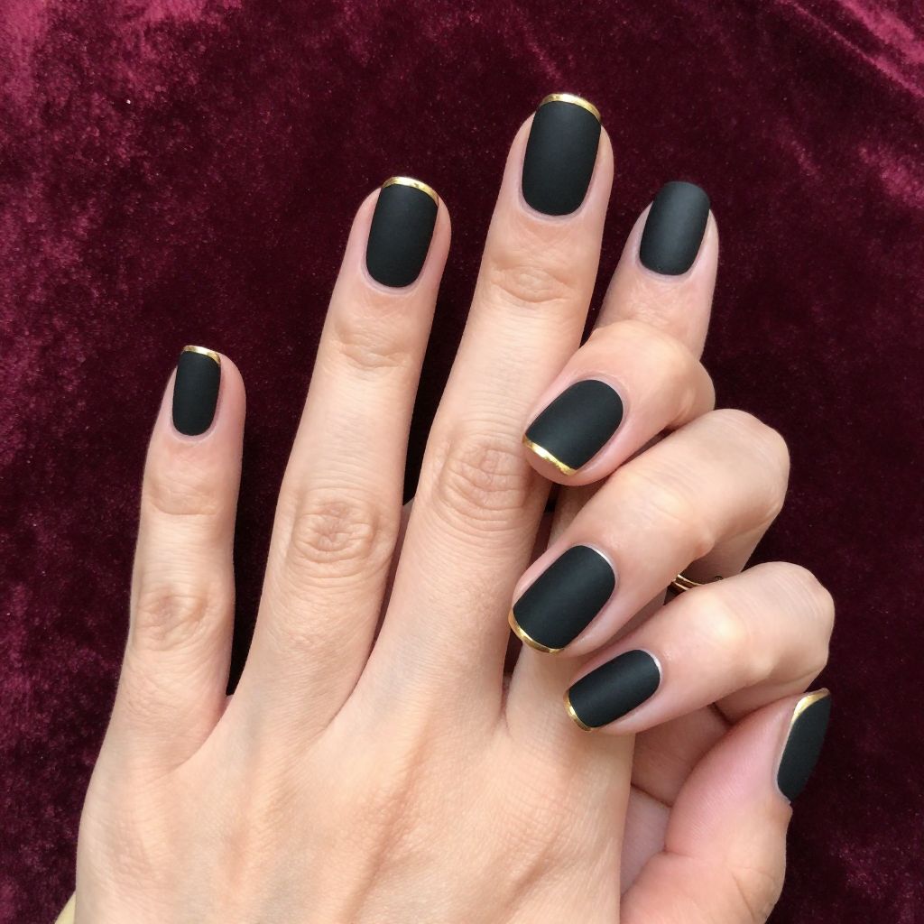 Simple Black Nail Designs nail idea 10
