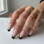 15 Best Black Tip Nail Ideas You Need To Try