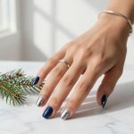 15 Best Christmas Dip Nail Ideas You’ll Love