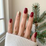 15 Best Cute Nail Ideas For Christmas You’ll Love